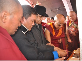 The Governor of Arunachal Pradesh Lt. General Nirbhay Sharma (Retd) delivering the inaugural address of the three-day Tawang Festival at Tawang on 1st May 2015.